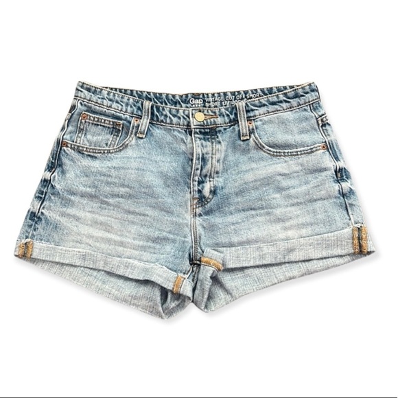 VTG Gap Shorts Roll cuff Button fly Size 6 light wash size 6 - Picture 9 of 10